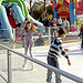 La patinoire peut être installé à l'intérieur comme à l'extérieur.